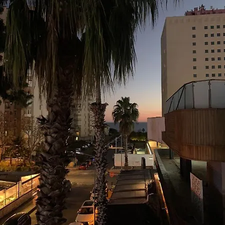 Eski Lara Merkezde Deniz Manzarali Daire Apartament *